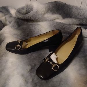 Authentic Vintage Gucci horse bit loafers